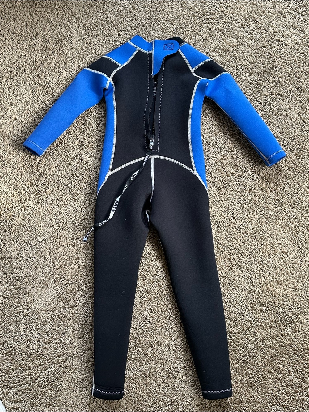 HiSea Blue and Black kids Scuba Wetsuit size 6 - Picture 7 of 11